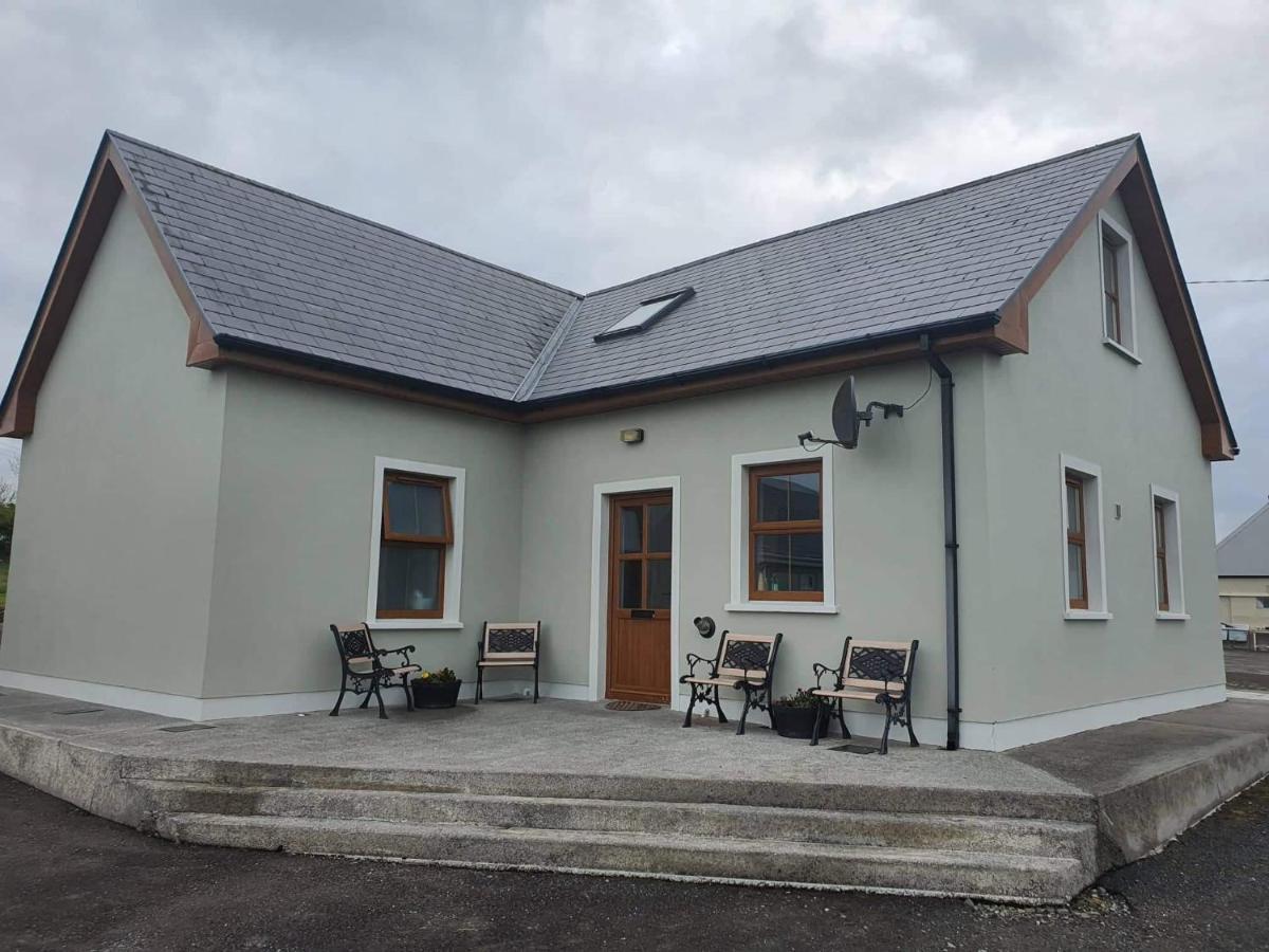 Murphy'S Irish Farmhouse Near 발리부니온 외부 사진